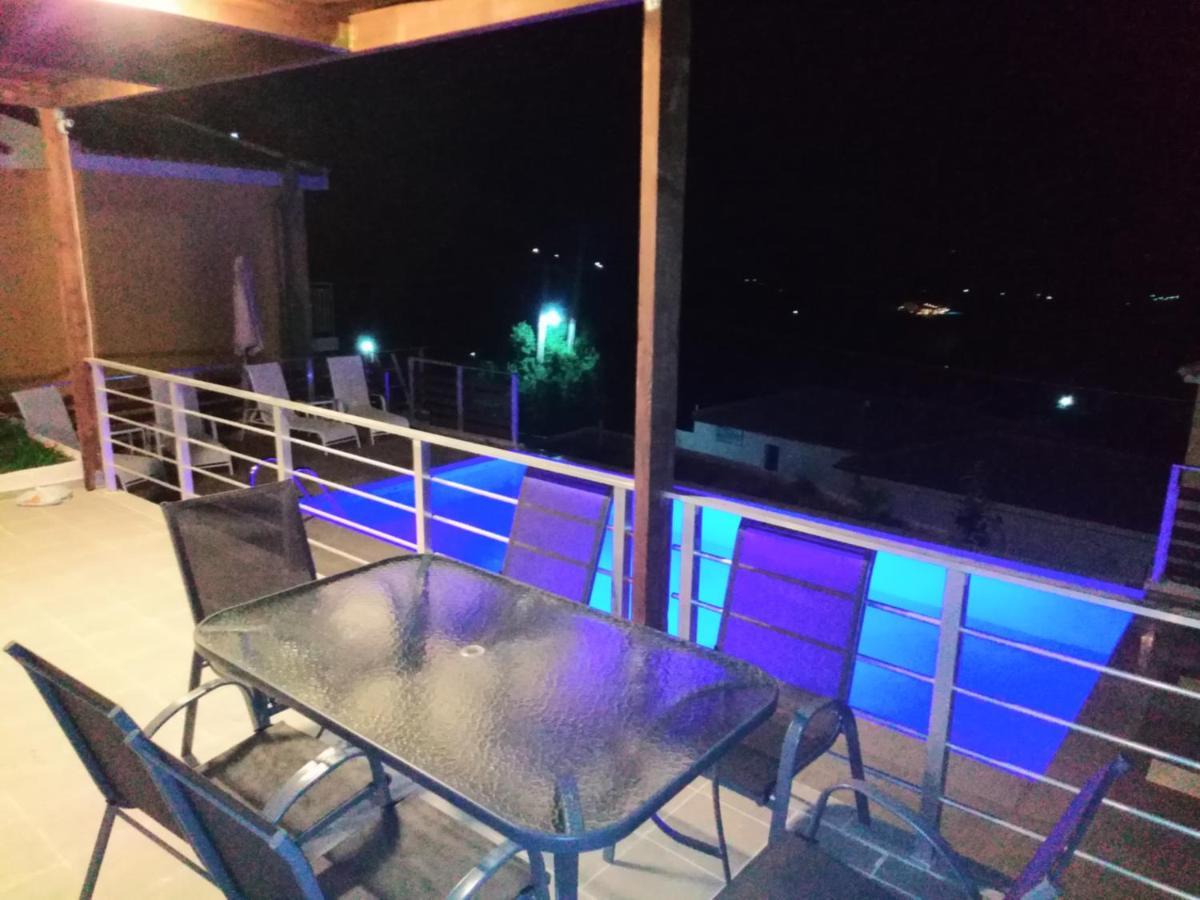 Villa George Sunrise Ratzaklion Bagian luar foto