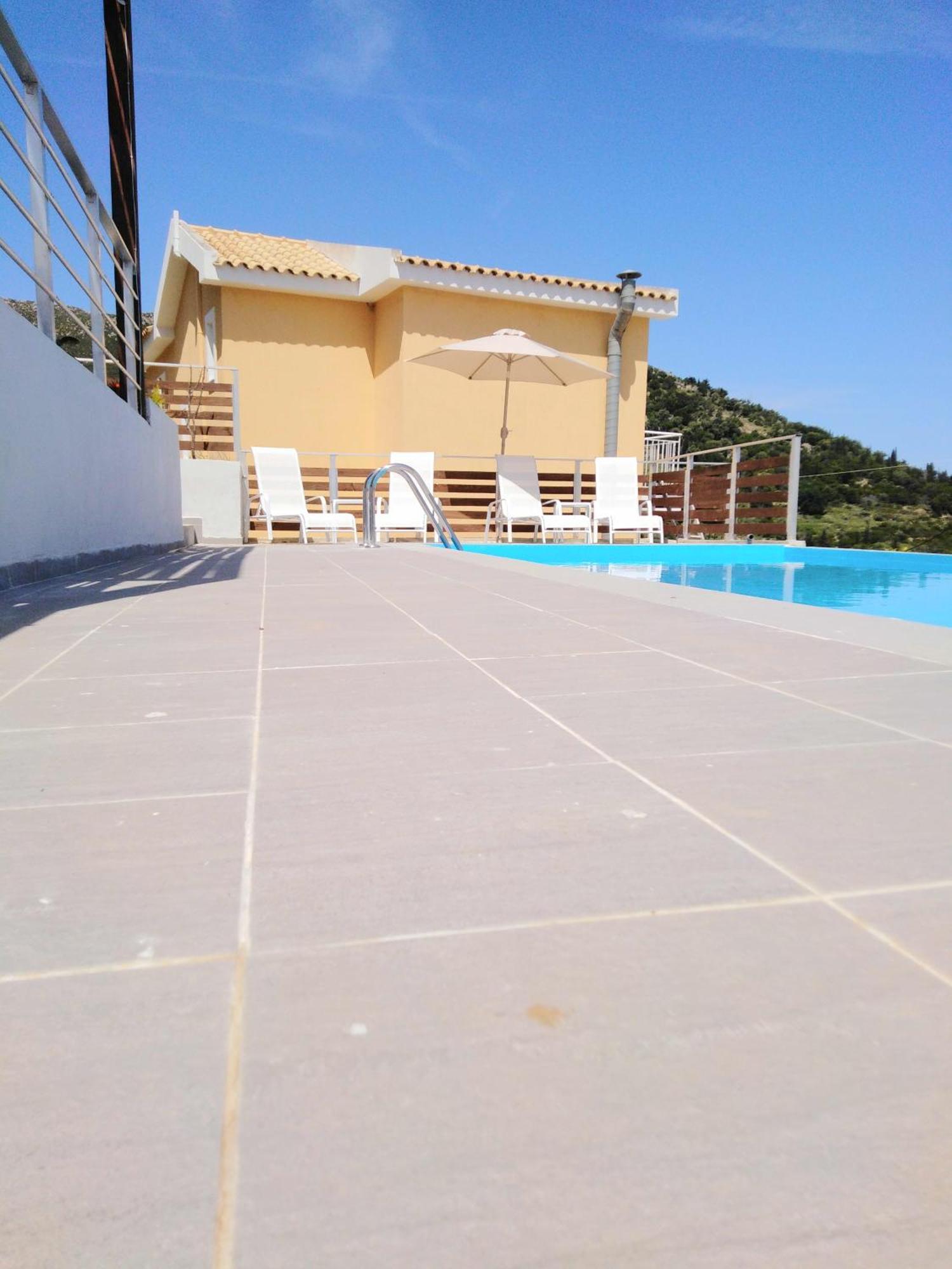 Villa George Sunrise Ratzaklion Bagian luar foto